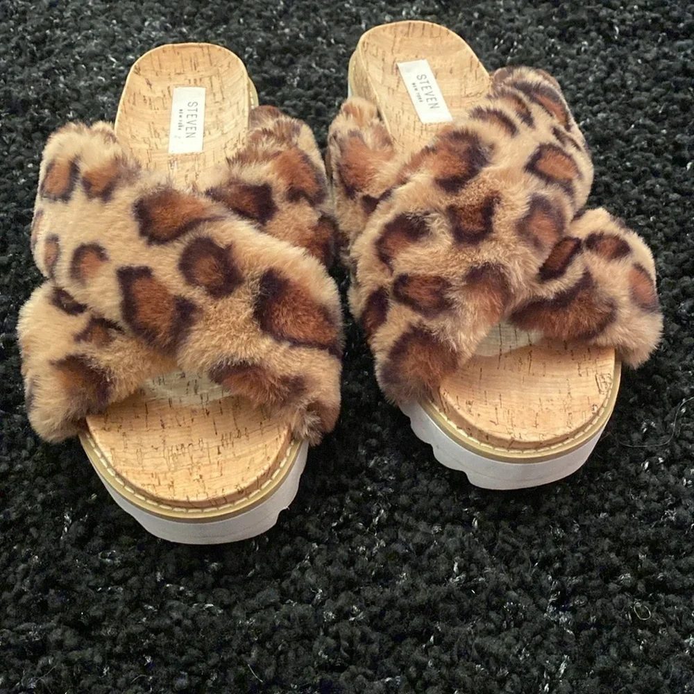 Slip-On Platform Leopard Print Sandals Slippers Size 8.5 - Picture 2 of 4